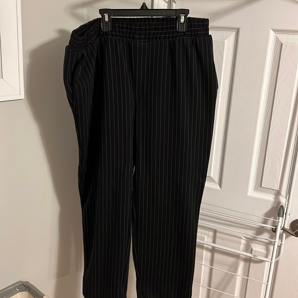 Super comfortable dress pants!